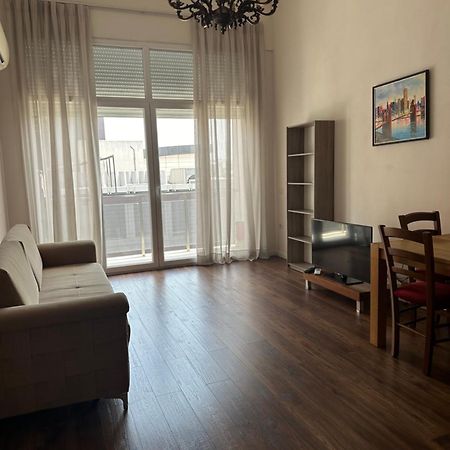 Ambassador Tirana Apartment Zewnętrze zdjęcie