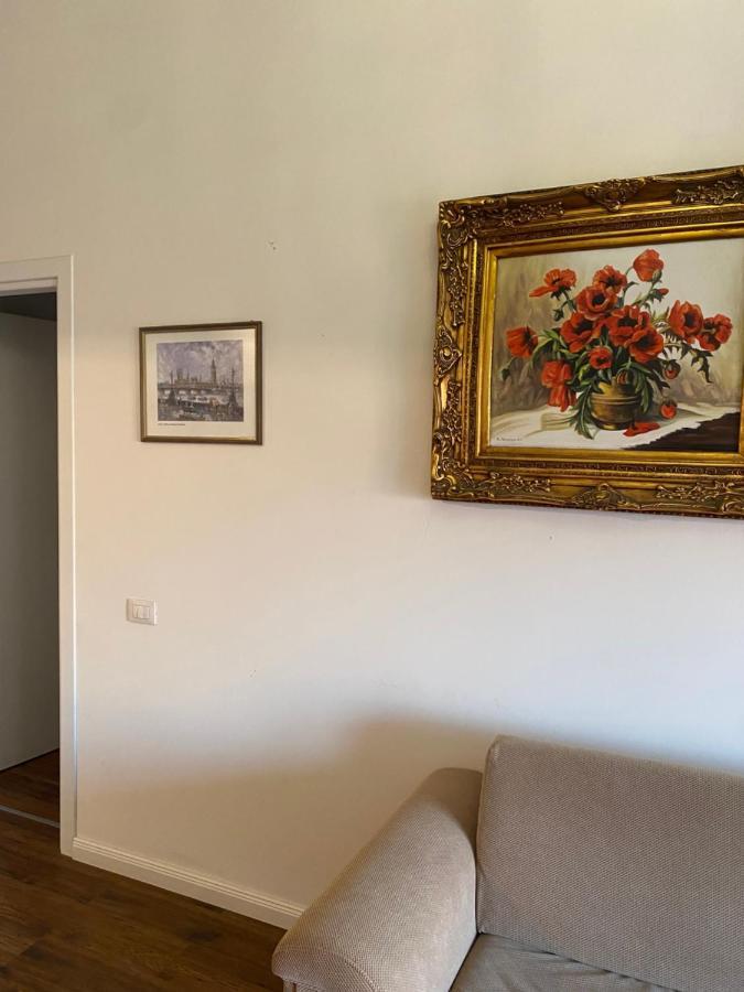 Ambassador Tirana Apartment Zewnętrze zdjęcie